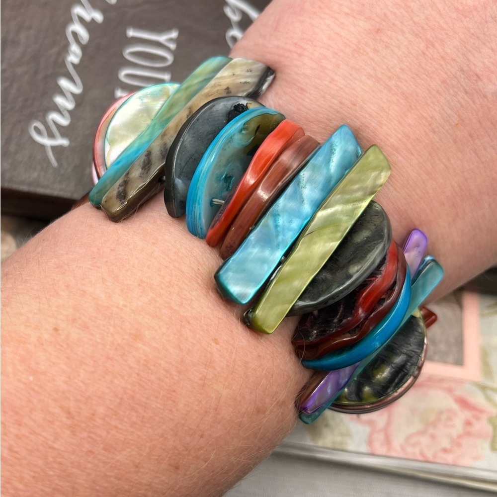 Vintage 90s Chunky Shell Bracelet Colorful Wearable Art Maximalist